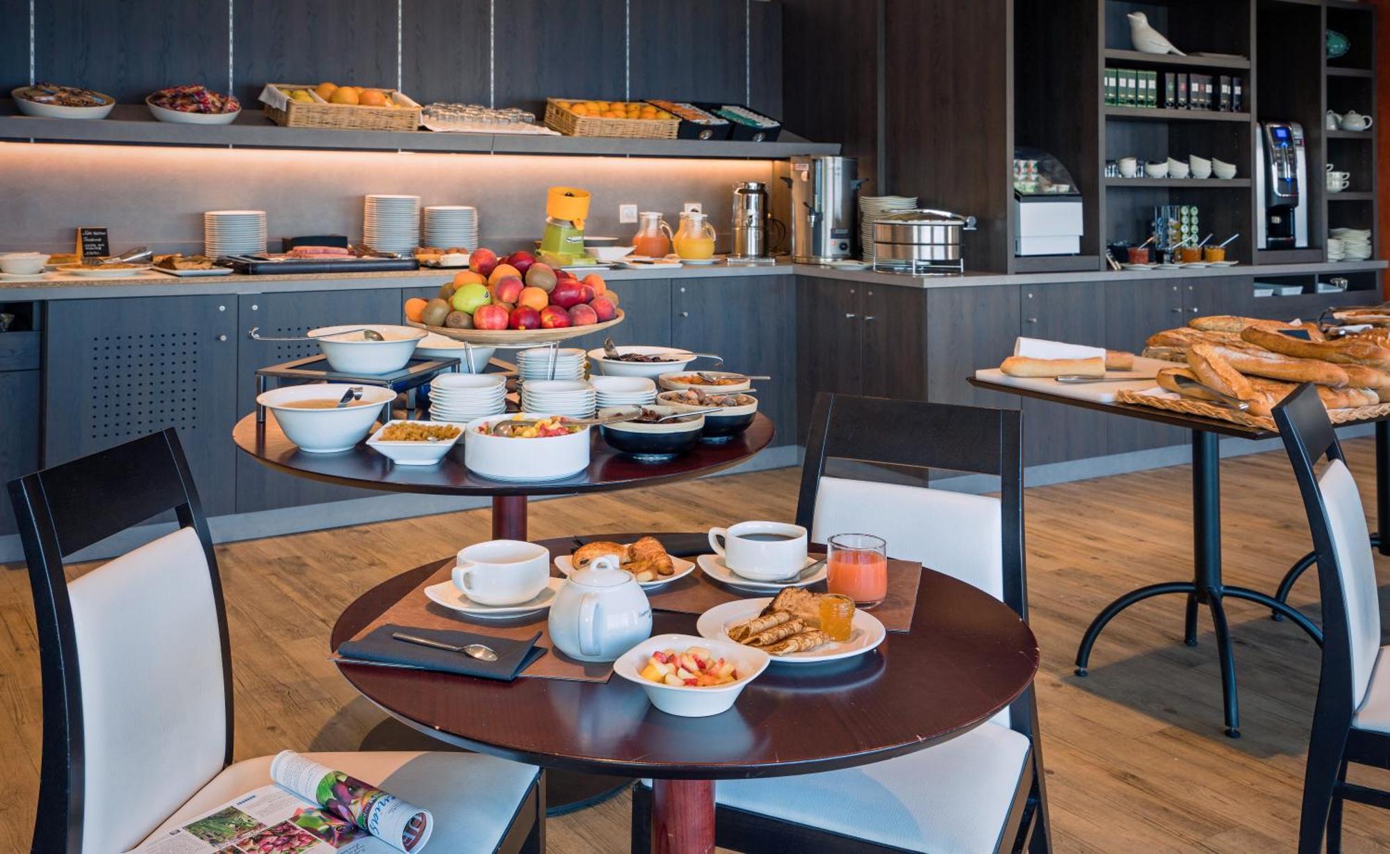 Residences Valdys Thalasso & Spa De Rockroum รอสกอฟ ภายนอก รูปภาพ